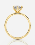 Celine Hidden Halo Marquise förlovningsring i 18K guld, sidovy med hidden halo under marquisediamanten