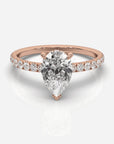 Päron förlovningsring 18K roséguld – Isabella Hidden Halo & Sidostenar | Ophira & Co