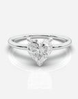 Diamant förlovningsring 18K vitt guld – Isabella Hidden Halo Hjärta | Ophira & Co