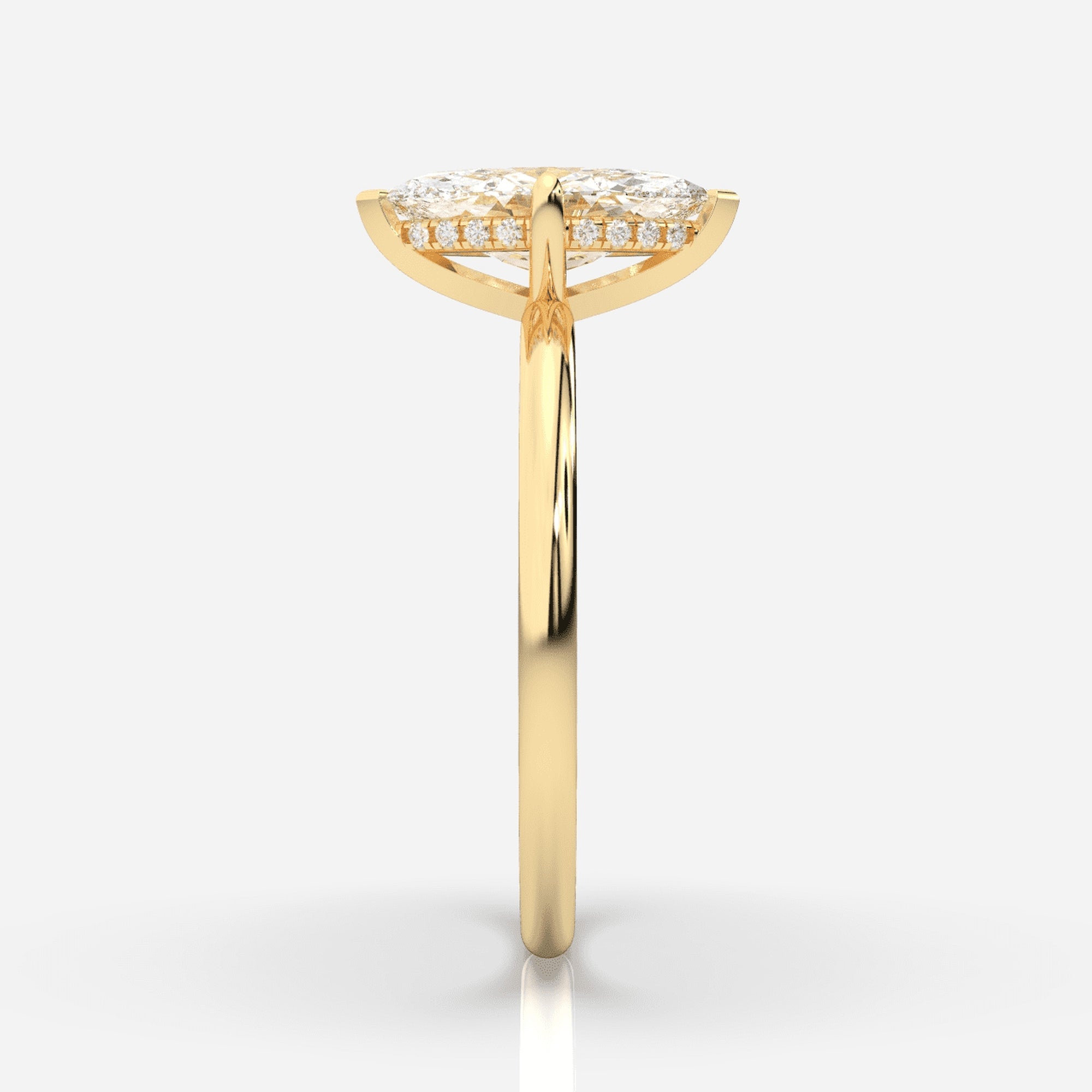 Förlovningsring guld från sidan – Isabella Hidden Halo Marquise | Ophira &amp; Co