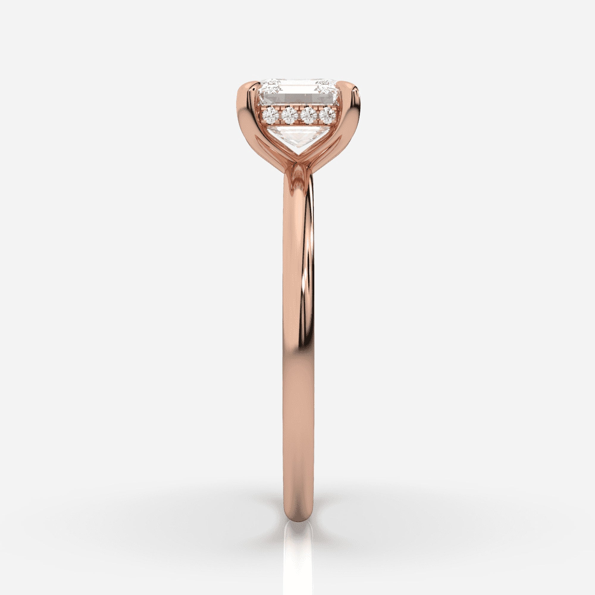 Förlovningsring roséguld från sidan – Isabella Hidden Halo Asscher | Ophira &amp; Co