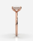 Förlovningsring roséguld från sidan – Isabella Hidden Halo Radiant | Ophira & Co