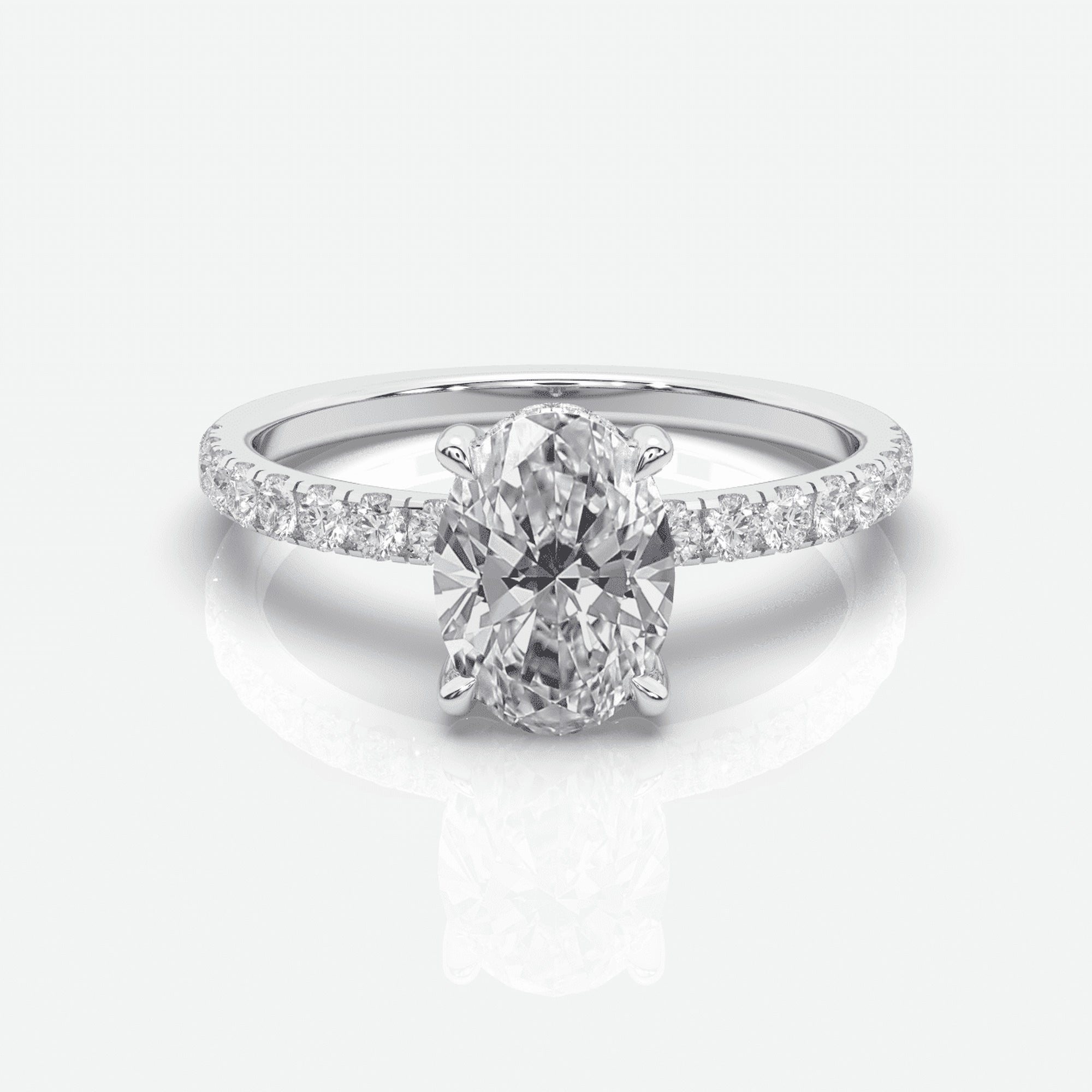 Oval förlovningsring 18K vitt guld – Isabella Hidden Halo & Sidostenar | Ophira & Co